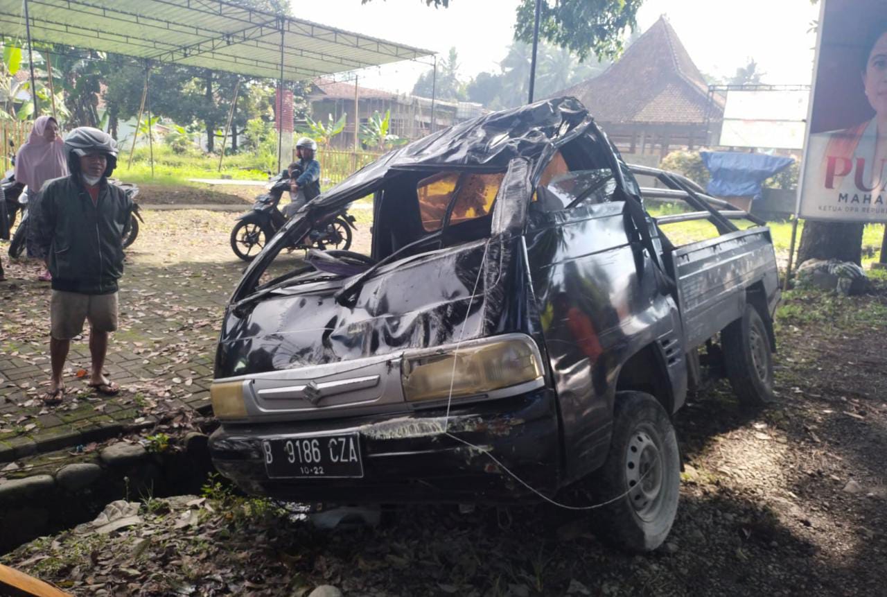 Kecelakaan Maut di Cilongok, Mobil Pikap Angkut 8 Pekerja, Sempat Terbalik, Dua Tewas di Lokasi Kejadian 