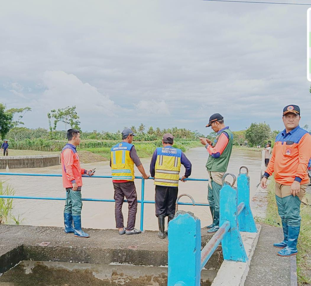 Sempat Tergenang Banjir, Masyarakat Desa Kalijeruk Diminta Waspada Potensi Banjir Susulan