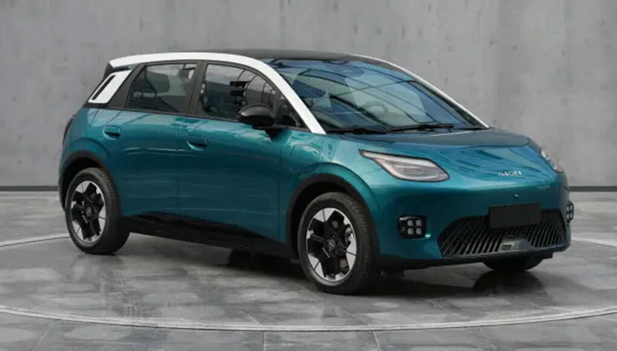 Mobil Listrik Aion UT Resmi Muncul di GIIAS 2025, Ternyata Segini Harga Jualnya di Indonesia