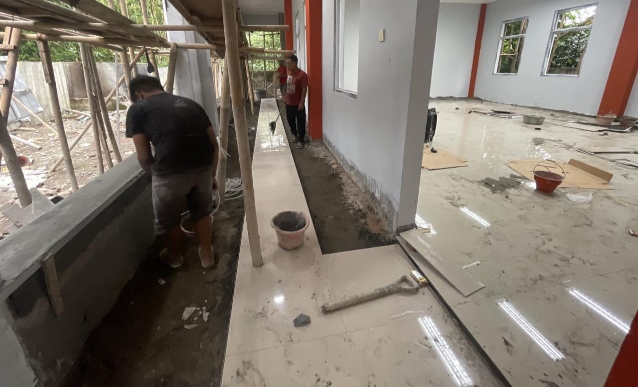 Proyek RKB MTs Negeri 2 Banyumas Terlambat