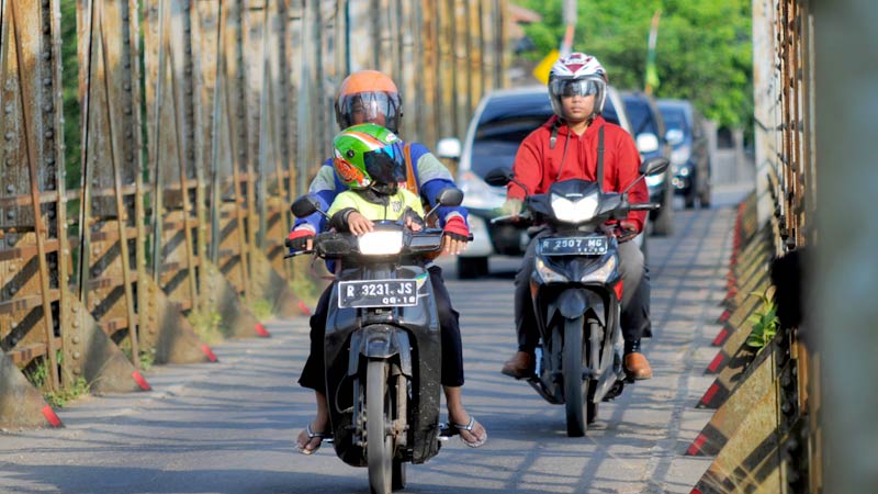 Duplikat Jembatan Merah Sungai Serayu Segera Dibangun