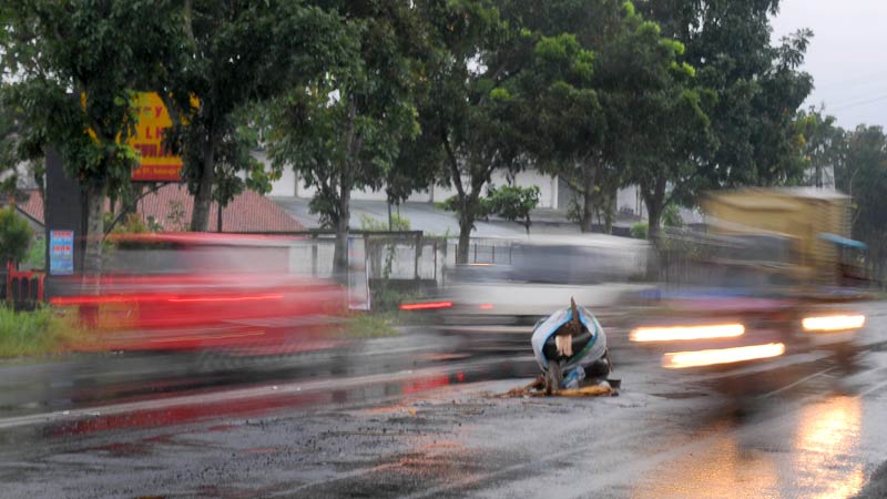 Perbaikan Jalan Nasional di Kabupaten Banyumas Makin Buram