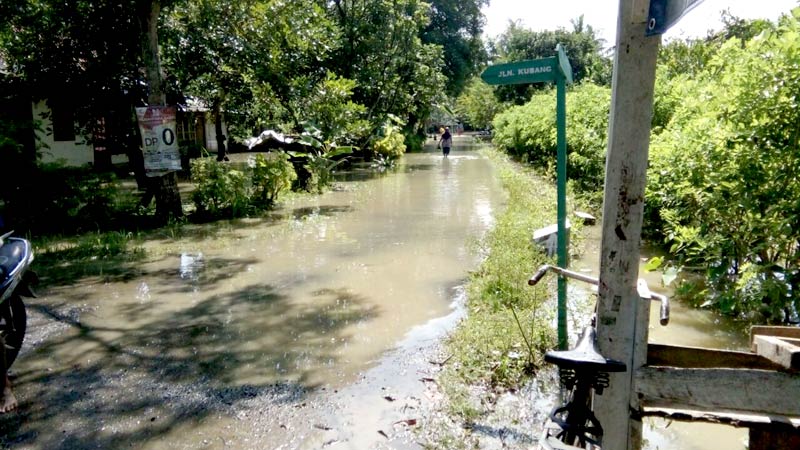 Satu Desa di Kawunganten Banjir, Rumah Roboh di Kedungreja