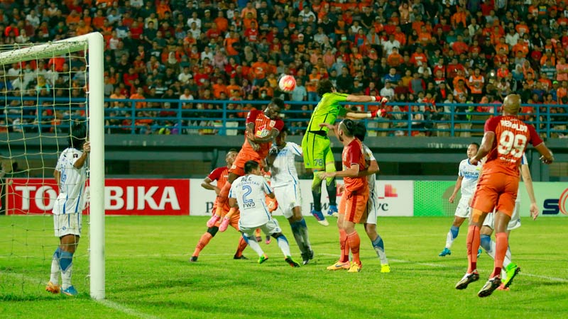 2 Pusamania Borneo FC vs Persib 1 - Masih Bisa Balas di Bandung