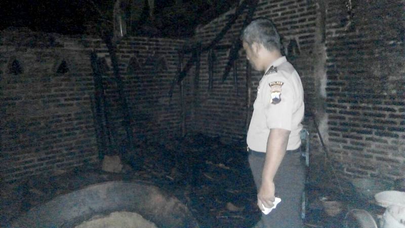 Dapur Pengolahan Gula di Cilongok Ludes Terbakar