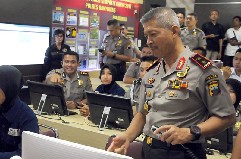 Pertama di Jawa Tengah, Polres Banyumas Terapkan Mobil Patroli Online CCTV