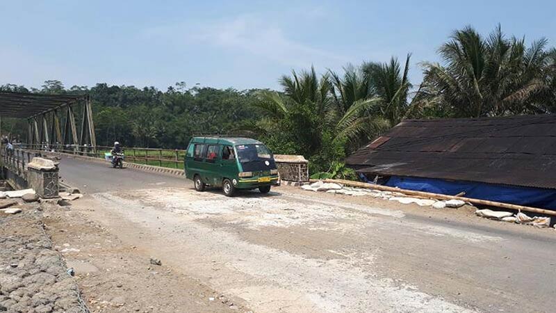 Cor Kering, Jembatan Klawing Berfungsi Normal