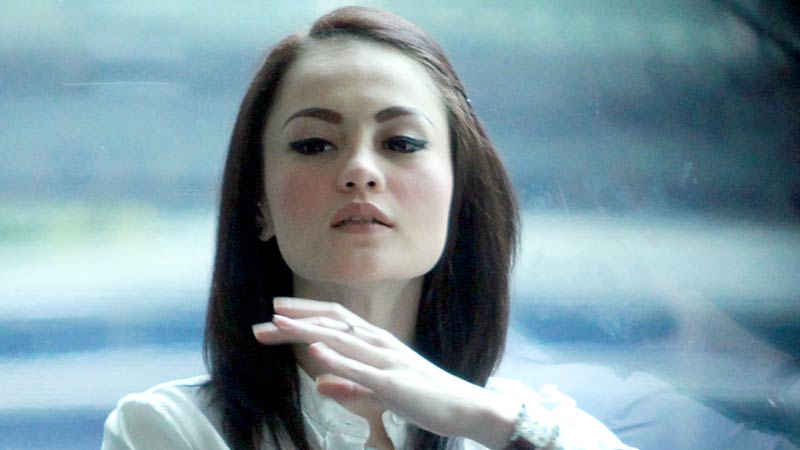 Jennifer Dunn Dicap Sebagai Perebut Suami Orang