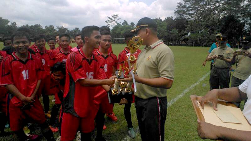 Kesebelasan SMK Wiworotomo Raih Juara Dandim Banyumas CUP