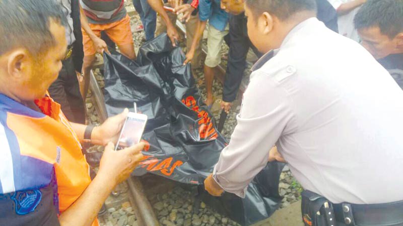 Pelajar SMP Cilacap Tewas Tertabrak Kereta