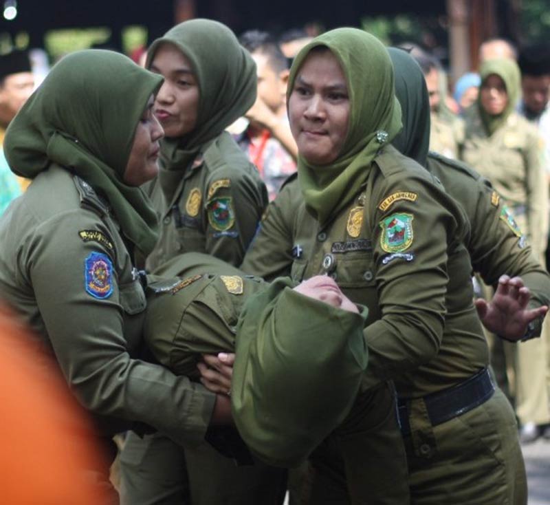 Berhamburan, Ribuan Warga Panik