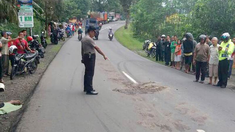 Salip Truk, Pengendara Motor Tewas Terlindas di jalur Ajibarang-Pekuncen