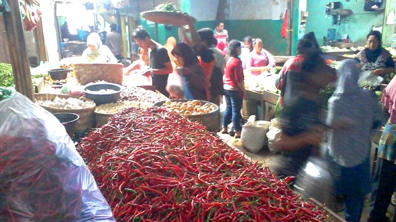 Jelang Ramadhan Harga Cabai Turun