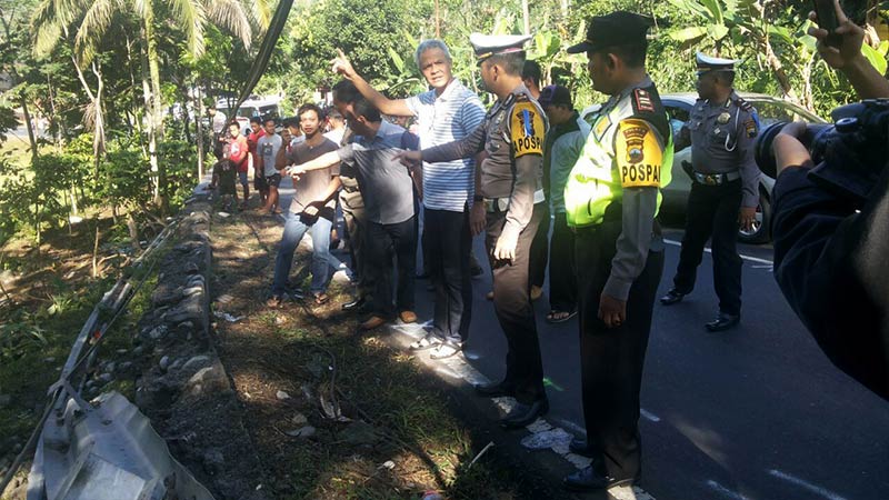 Marka Kejut Harus Diperbanyak Di Ruas Jalan Bayeman