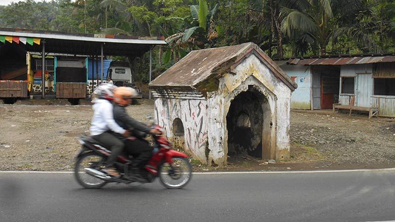 Melihat Kondisi Gardu Pantau Tanam Paksa Hindia Belanda