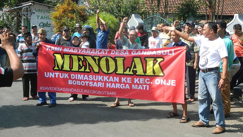 Gandasuli Tolak Masuk Kecamatan Onje