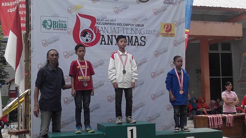 Banyumas Runner Up Kejurprov Panjat Tebing