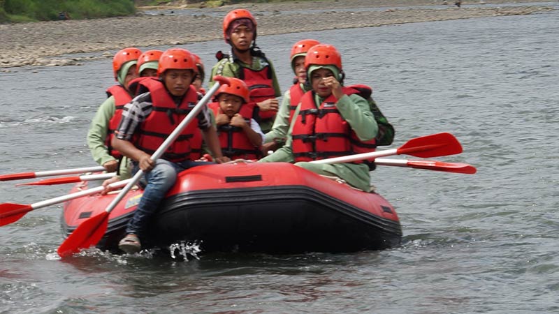 Melihat Lebih Dekat Potensi Wisata Rafting Desa Kaliori