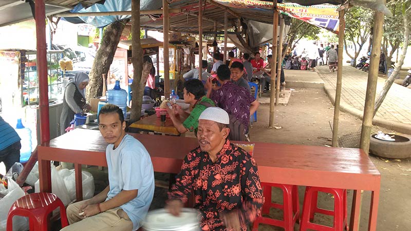 Pedagang Taman Kota Ajibarang Mulai Berbenah