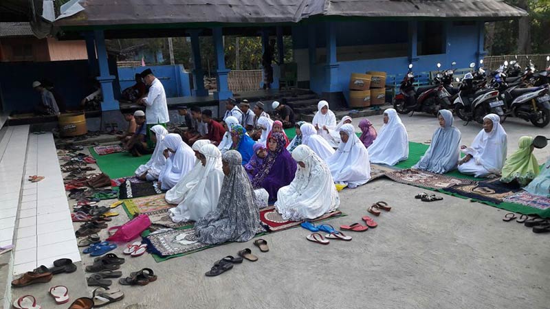 Aboge Salat Id Hari Minggu