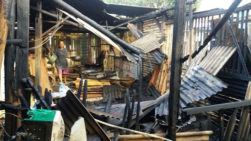 Tempat Produksi Keripik di Rawalo Terbakar