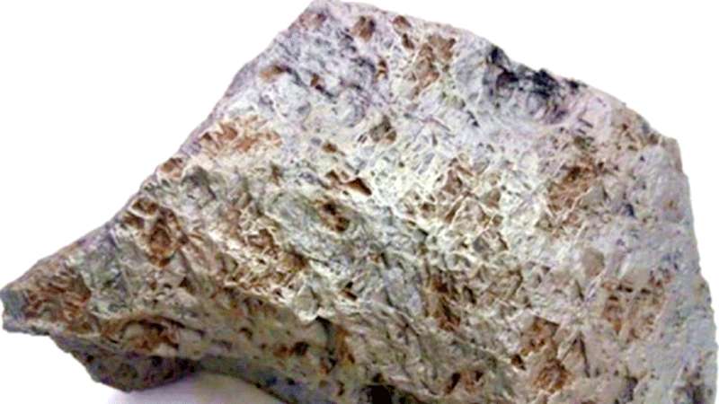 Batu Meteorit Seharga Rumah