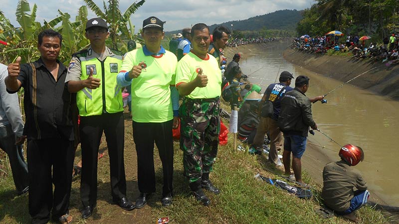 Koramil 17/Kebasen Gelar Lomba Mancing