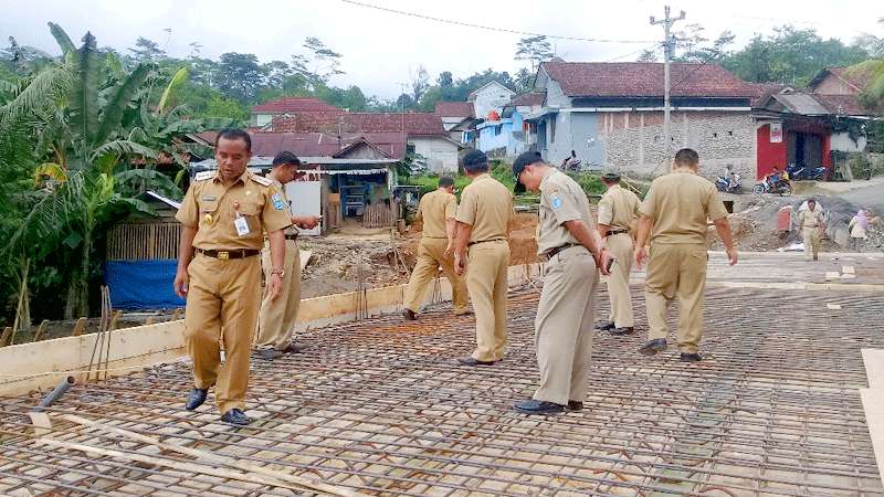 Pembangunan Jembatan Dinilai Asal-Asalan