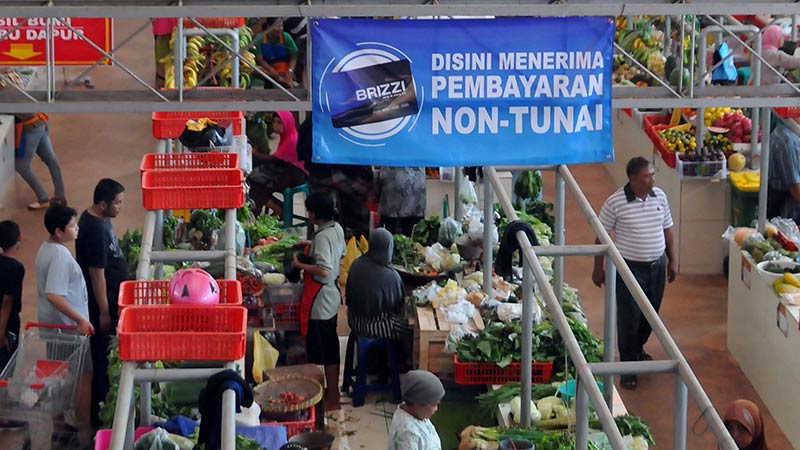 Harga Sembako Naik, Sayuran Stabil