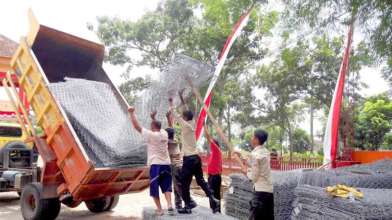 Desa Losari Kecamatan Rembang Rawan Banjir