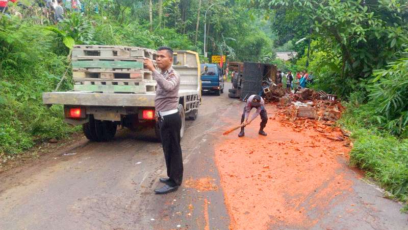 Rem Blong, Truk Saus Guling di Karangreja Purbalingga