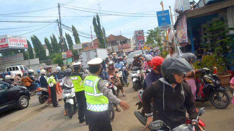 Pelanggar Lalu-lintas Di Kroya Masih Tinggi