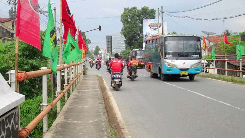 Belum Ada Aturan Pemasangan Bendera Parpol di Cilacap