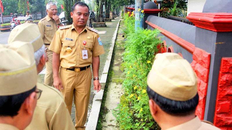 Bupati Purbalingga Kritik Dindikbud