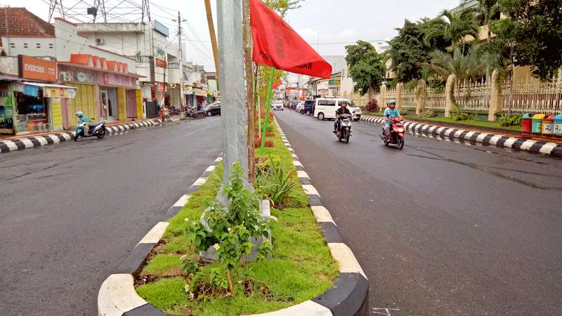 Dua Arah Jensoed Purbalingga Tunggu Marka