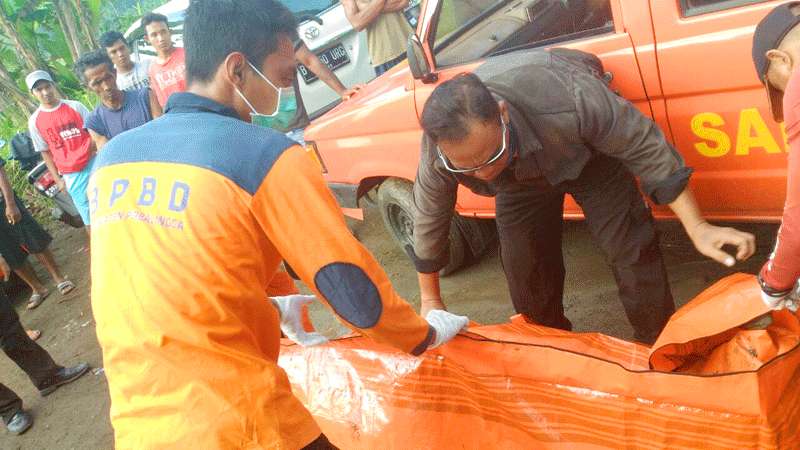 Dua Hari Pencarian, Jasad Cahya Aji Satriyo Korban Tercebur Sungai Klawing Ditemukan