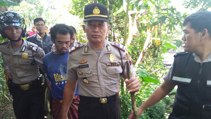 Tak Dikasih Uang, Anak Bacok Ayahnya Hingga Tewas