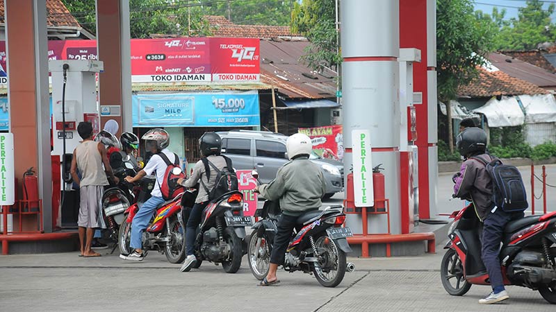 Pertalite Naik Rp 200