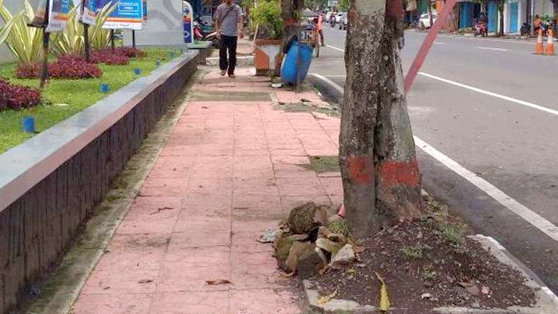 Rp 2,74 M Untuk Revitalisasi Trotoar Jensoed Timur Purbalingga