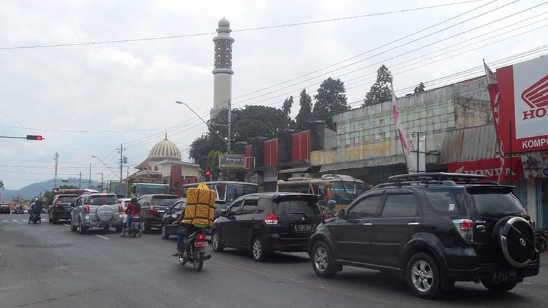 Arus Balik Padati Jalur Selatan