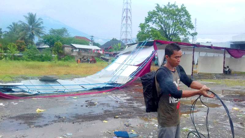 Tenda Muskerwil NU Tingkat Jateng di Purbalingga Roboh