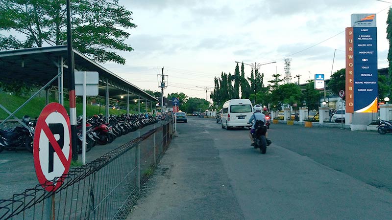 Warga Tolak Penutupan Jalan Pemuda