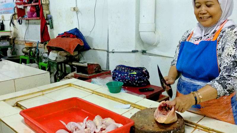 Harga Daging Ayam Mulai Naik