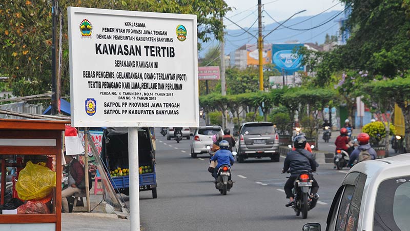 Akhir Tahun, Jalan S Parman Purwokerto Bebas PKL