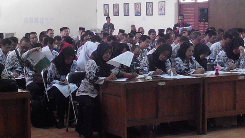 Peringkat Hasil UN SMP Kabupaten Belum Ditentukan
