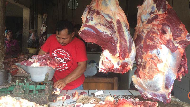 Harga Daging Masih Tinggi