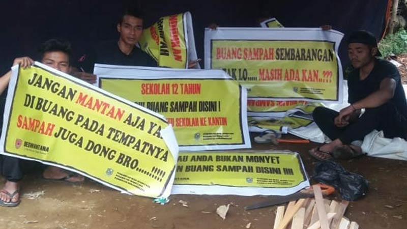 Jauhkan Jodohnya Orang yang Buang Sampah Sembarangan