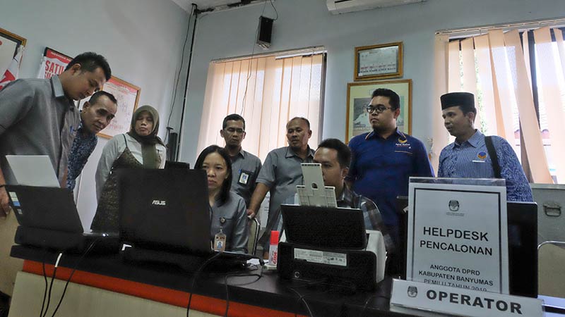 KPU Syaratkan Enam Poin Untuk Tanda Terima Pencalonan Legislatif