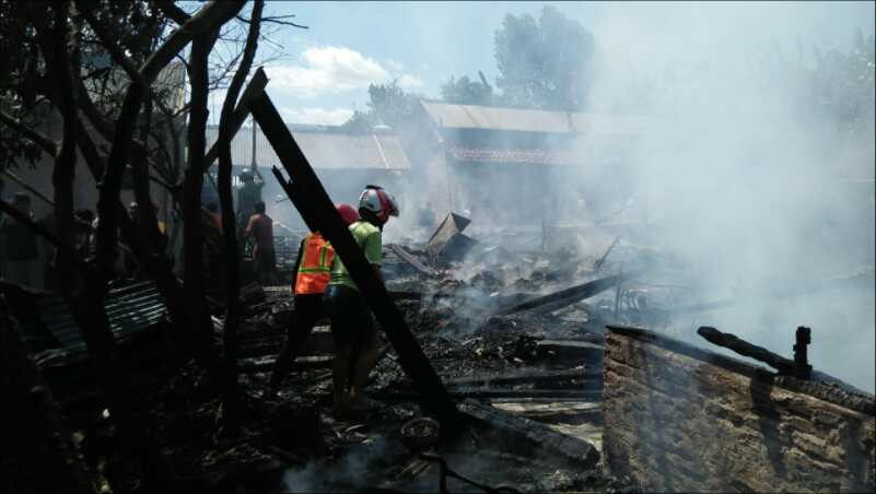 Jago Merah Ratakan Tiga Rumah di Proliman Purwokerto