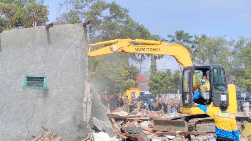 Material Sisa Penggusuran di Jalan Kalimantan Cilacap Dicuri
